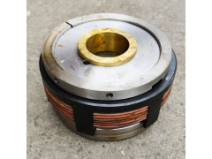 进口SPINEA 现货新款减速器：TS170-105-TC-P24